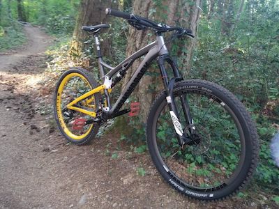 Release 1 by Diamondback Bicycles - best full-suspension mountain bike under 2000
